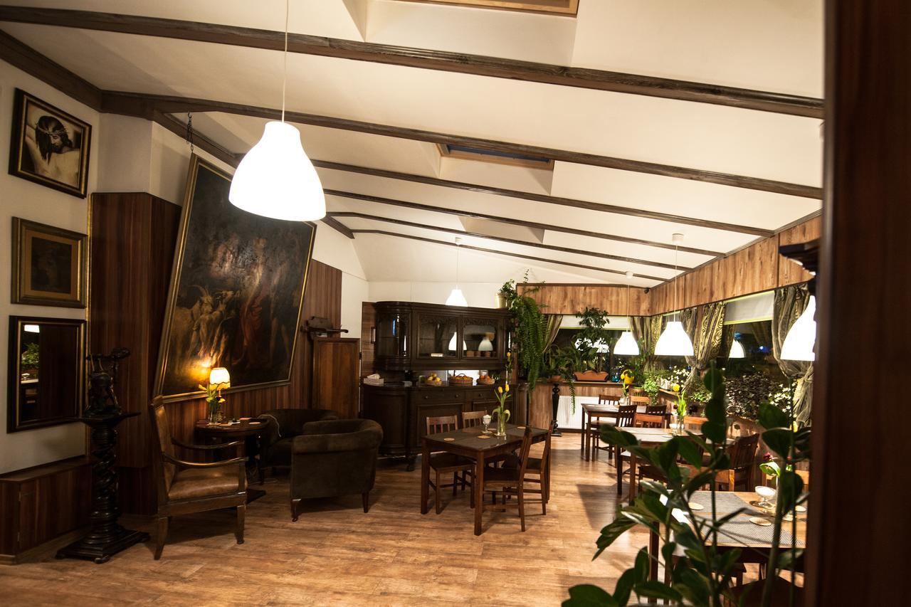 Hotel VILLA Rezydent Wrocław Buitenkant foto
