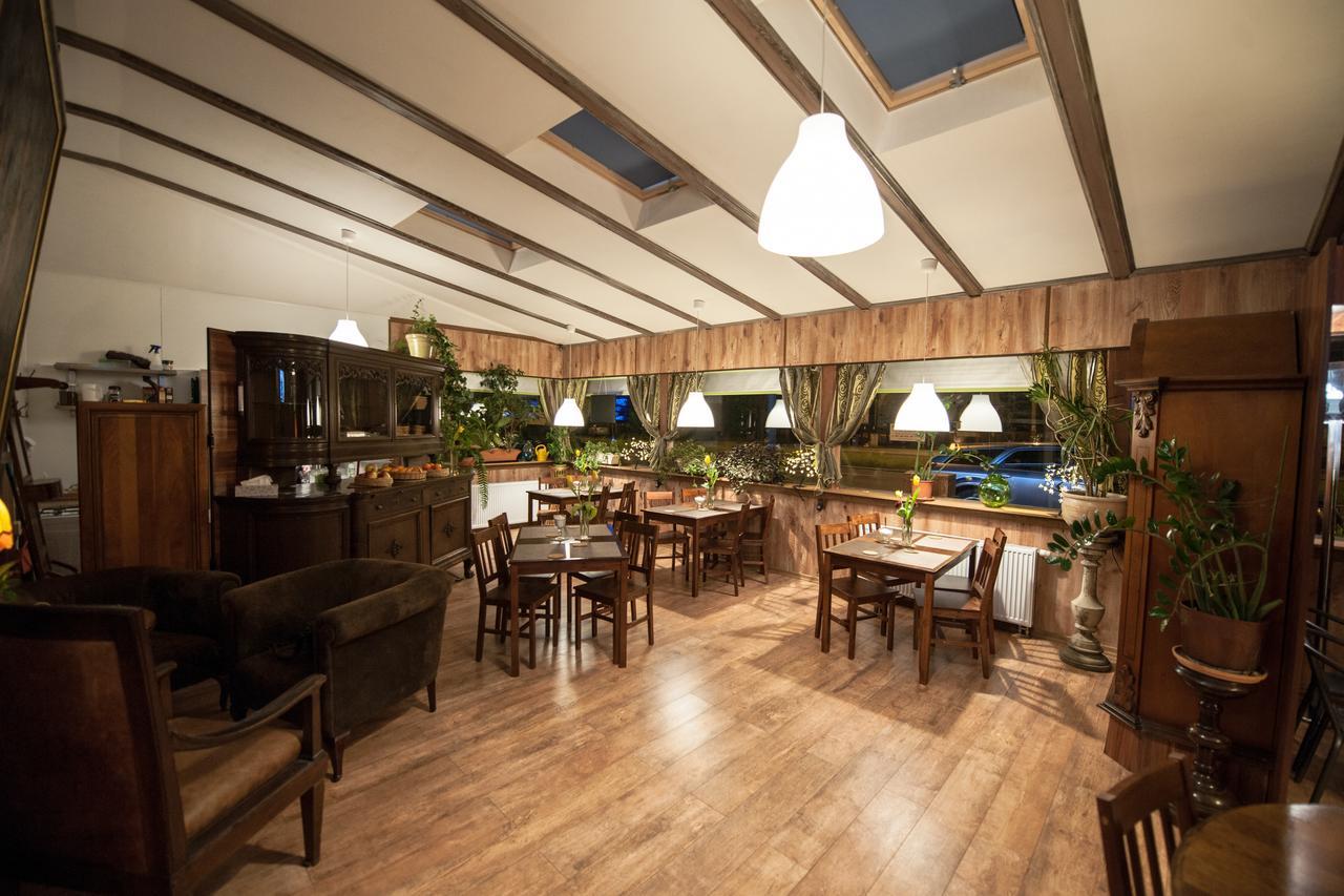 Hotel VILLA Rezydent Wrocław Buitenkant foto