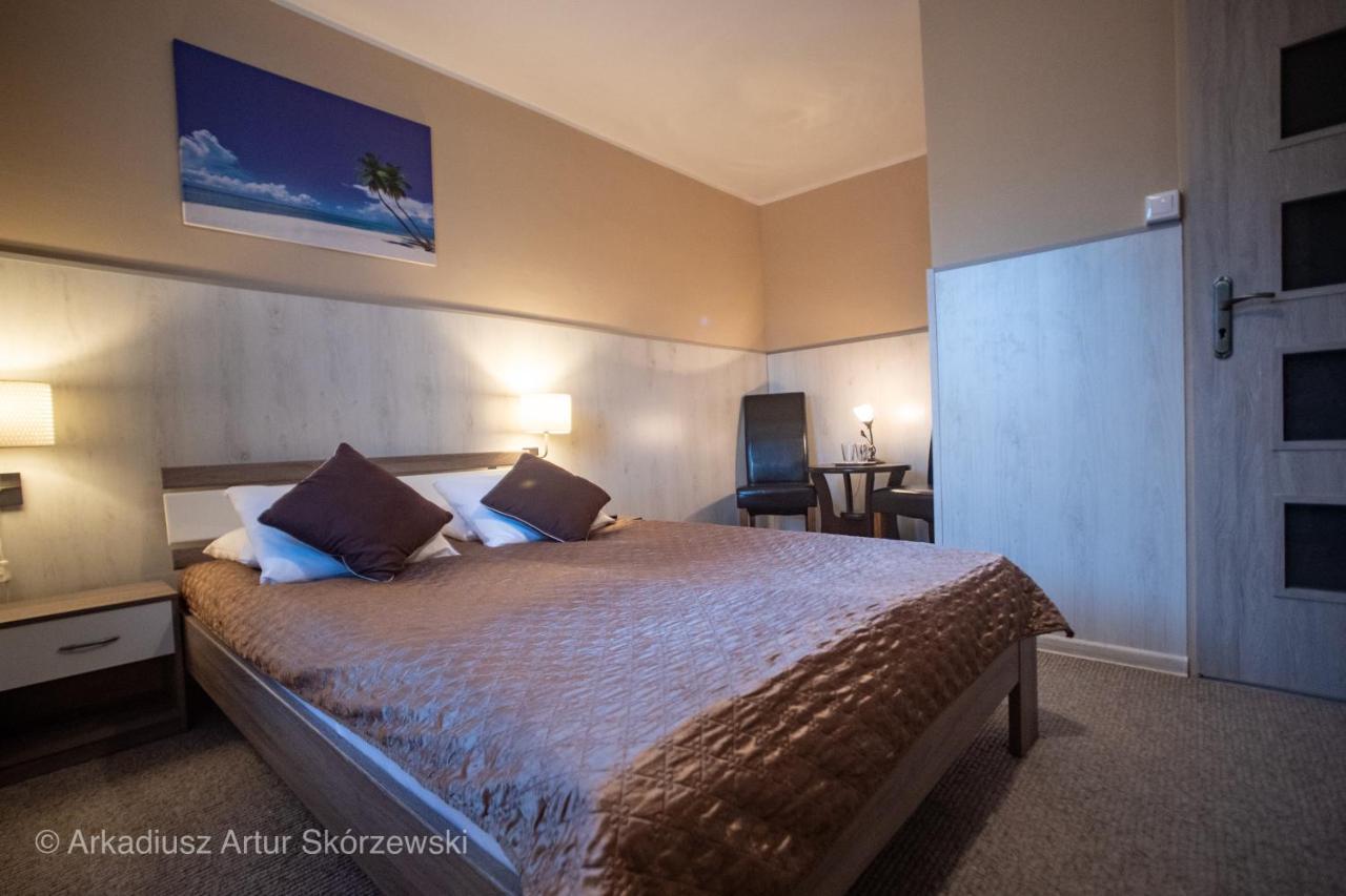 Hotel VILLA Rezydent Wrocław Buitenkant foto